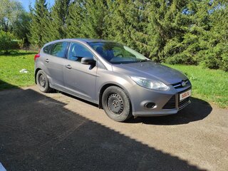2013 Ford Focus III, серый, 920000 рублей, вид 3
