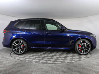 2026 BMW X5 40i IV (G05/G18) Рестайлинг, синий, 17950000 рублей, вид 4