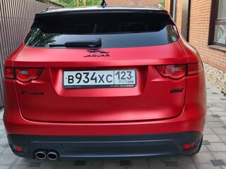 2017 Jaguar F-Pace I, чёрный, 3480000 рублей, вид 4