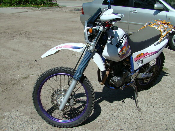 1995 Yamaha TT-R250, белый, 300000 рублей - вид 4