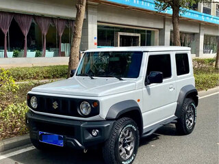 2023 Suzuki Jimny IV, белый, 2593000 рублей, вид 2