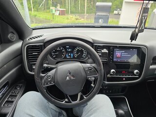 2021 Mitsubishi Outlander III Рестайлинг 3, чёрный, 2300000 рублей, вид 5