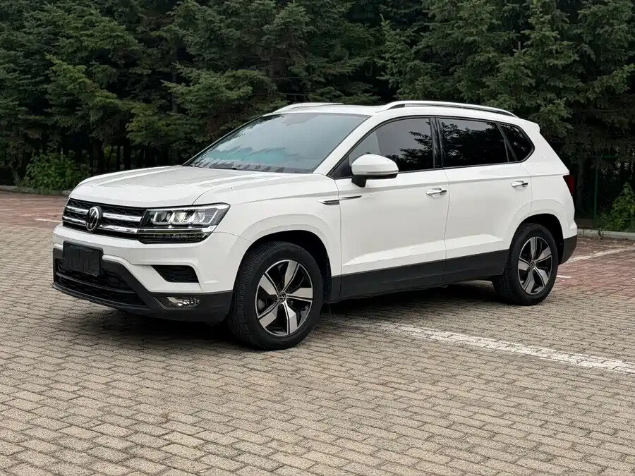 Открыть фотографии: Volkswagen Tharu I