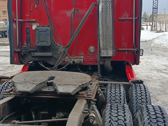 2003 Freightliner Columbia, пурпурный - вид 7