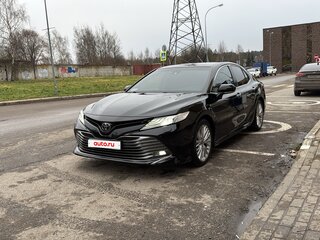 2020 Toyota Camry VIII (XV70), чёрный, 3490000 рублей, вид 4