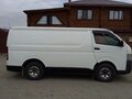 2006 Toyota HiAce, белый, 1800000 рублей