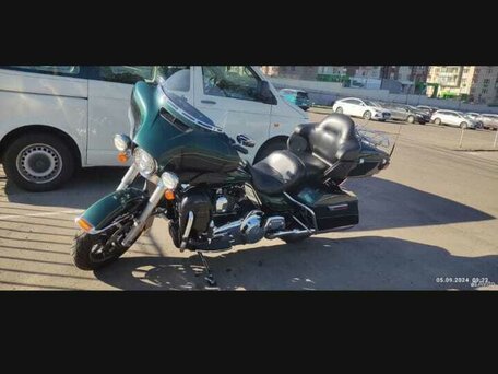2015 Harley-Davidson Electra Glide, зелёный, 1150000 рублей, вид 2
