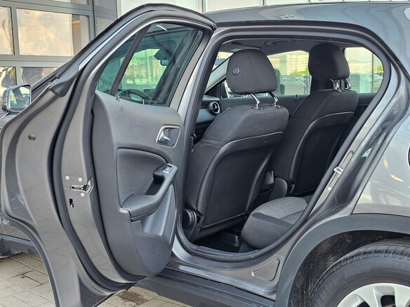 2016 Mercedes-Benz GLA 250 I (X156), серый, 2250000 рублей - вид 17