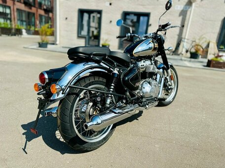 2026 Royal Enfield Classic 650, чёрный, 714000 рублей, вид 2