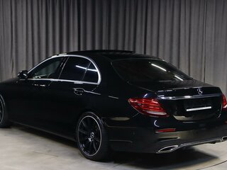 2016 Mercedes-Benz E-Класс 200 V (W213, S213, C238), чёрный, 2149000 рублей, вид 4