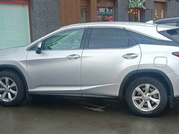 2017 Lexus RX 200t IV, серебристый, 4200000 рублей - вид 5