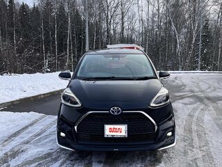 2018 Toyota Sienta II Рестайлинг, чёрный, 1550000 рублей, вид 3