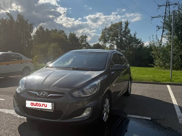 2012 Hyundai Solaris I, серый