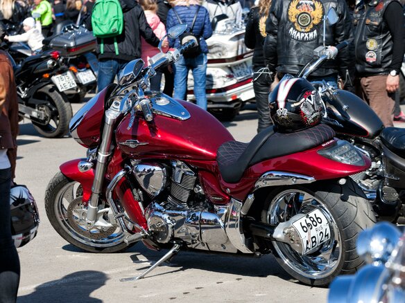 2007 Suzuki Boulevard M109R, пурпурный - вид 3