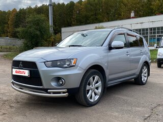 2011 Mitsubishi Outlander II Рестайлинг, серебристый, 1200000 рублей, вид 1