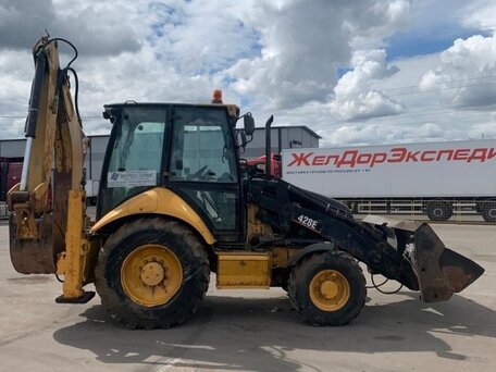 2007 Caterpillar 428, 3000000 рублей, вид 1