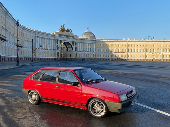 1990 Lada (ВАЗ) 2109, пурпурный, 800000 рублей - вид 2