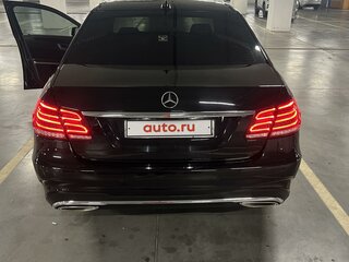 2015 Mercedes-Benz E-Класс 200 IV (W212, S212, C207) Рестайлинг, чёрный, 2200000 рублей, вид 4