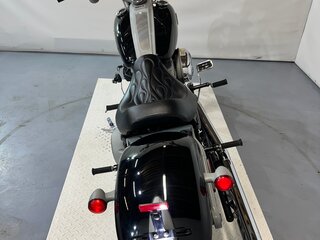 2008 Harley-Davidson Rocker C, чёрный, 790000 рублей, вид 4