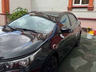 2013 Toyota Corolla XI (E160, E170, E180), чёрный, 1150000 рублей, вид 2