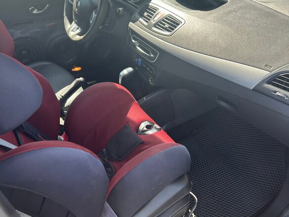 2010 Renault Fluence I, бежевый, 799000 рублей - вид 6