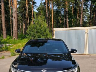 2017 Kia Optima IV, чёрный, 2000000 рублей, вид 3