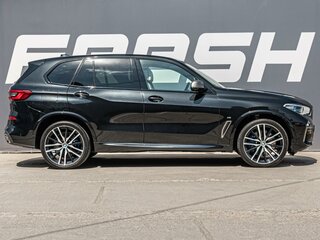 2019 BMW X5 M50d IV (G05/G18), чёрный, 6699000 рублей, вид 5