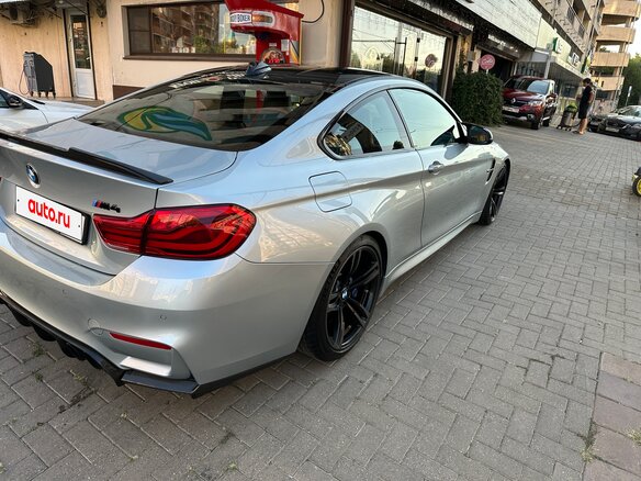 2017 BMW M4 F82/F83 Рестайлинг, серебристый, 6000000 рублей - вид 3