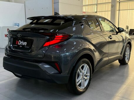 2022 Toyota C-HR I Рестайлинг, серый, 2900000 рублей, вид 4