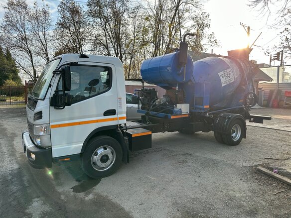 2020 Fuso (Mitsubishi) Canter, 5550000 рублей - вид 3