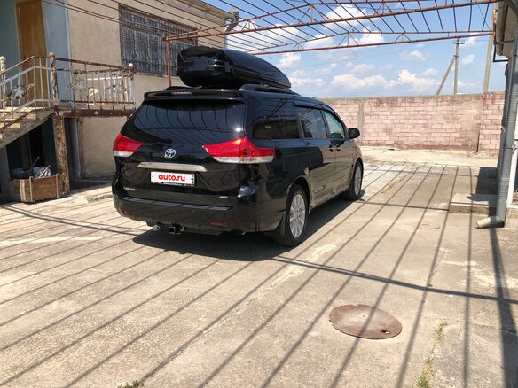 2012 Toyota Sienna III, чёрный, 2535000 рублей - вид 11