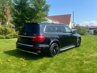 2013 Mercedes-Benz GL-Класс 500 II (X166), чёрный, 1400000 рублей, вид 4