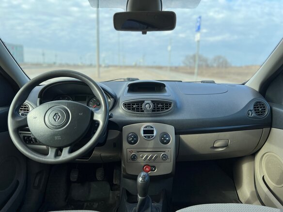 2008 Renault Clio III, красный, 390000 рублей - вид 18