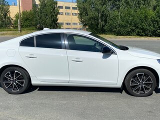 2011 Volvo S60 II, белый, 1600000 рублей, вид 4
