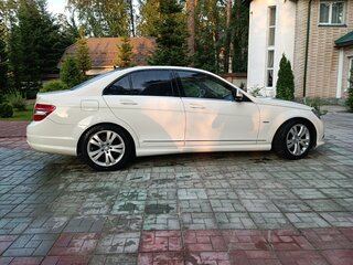 2007 Mercedes-Benz C-Класс 280 III (W204), белый, 1600000 рублей, вид 3