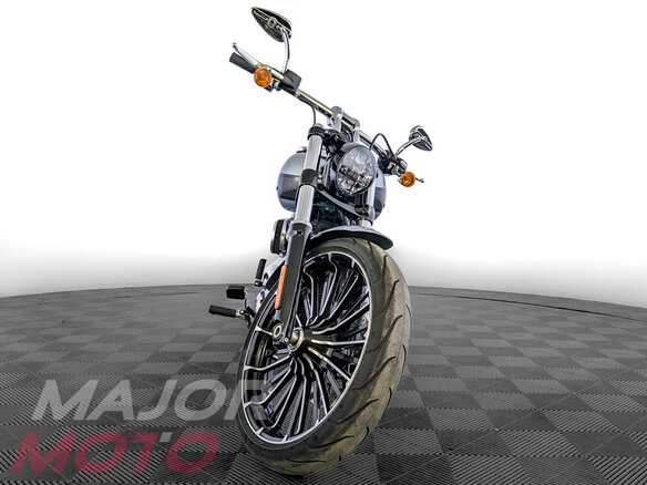 2023 Harley-Davidson Breakout, серый, 2905000 рублей - вид 6