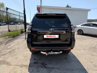 2021 Toyota Land Cruiser Prado 150 Series Рестайлинг 3, чёрный, 7200000 рублей, вид 3