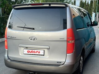 2012 Hyundai Grand Starex I, серый, 1700000 рублей, вид 5