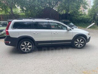 2013 Volvo XC70 II Рестайлинг, белый, 1800000 рублей, вид 2