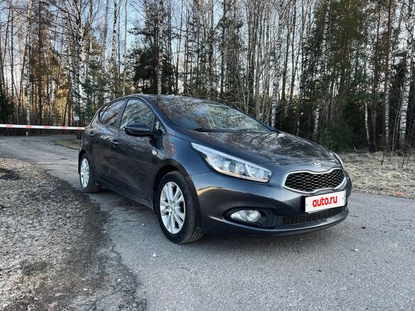 2015 Kia Ceed II, серый, 1250000 рублей - вид 2