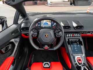 2022 Lamborghini Huracán I Рестайлинг, чёрный, 26250000 рублей, вид 4