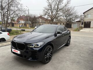 2021 BMW X6 40d III (G06), чёрный, 10200000 рублей, вид 1