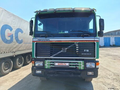 1990 Volvo F-Series, зелёный, 1900000 рублей, вид 3