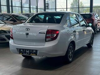 2018 Lada (ВАЗ) Granta I, белый, 620000 рублей, вид 4