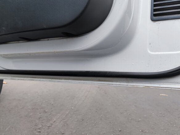2010 Volkswagen Multivan Long T5 Рестайлинг, белый, 2500000 рублей - вид 12