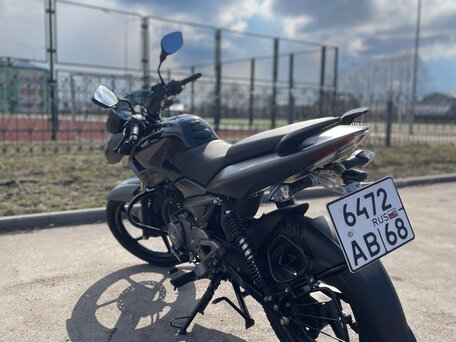2022 Bajaj Pulsar NS 125, чёрный, 153000 рублей, вид 3