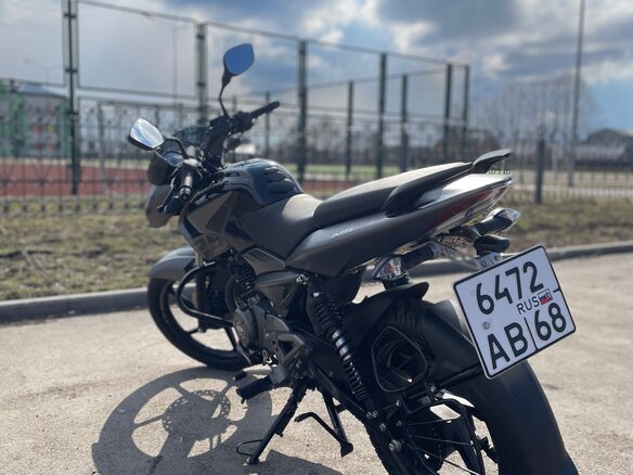 2022 Bajaj Pulsar NS 125, чёрный, 153000 рублей - вид 2