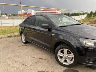 2011 Volkswagen Polo V, чёрный, 600000 рублей, вид 3