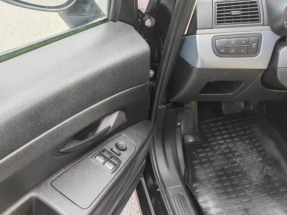 2008 Fiat Punto III Grande Punto, чёрный, 360000 рублей - вид 15