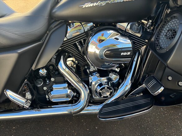 2015 Harley-Davidson Road Glide, чёрный, 1400000 рублей - вид 5